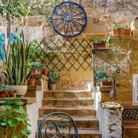 게스트하우스 Cosy Hideaways In Traditional Maltese House 쇼키아