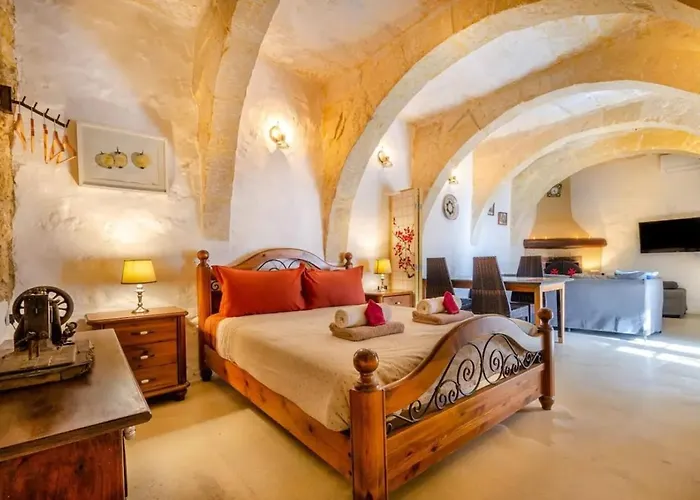 Cosy Hideaways In Traditional Maltese House 4* Xewkija