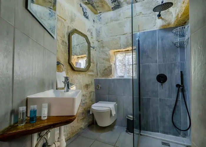 Gasthof Cosy Hideaways In Traditional Maltese House 4*